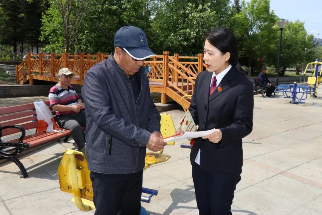 女将单骑士战场，手持双刀把敌伤打一正准生肖，全面释义、科学解答解释落实
